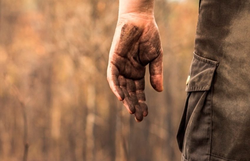 Environmental defender in the field