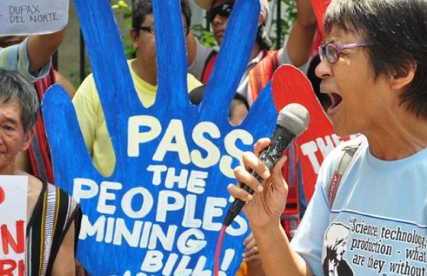 Protest vrouwelijke natuurbeschermers